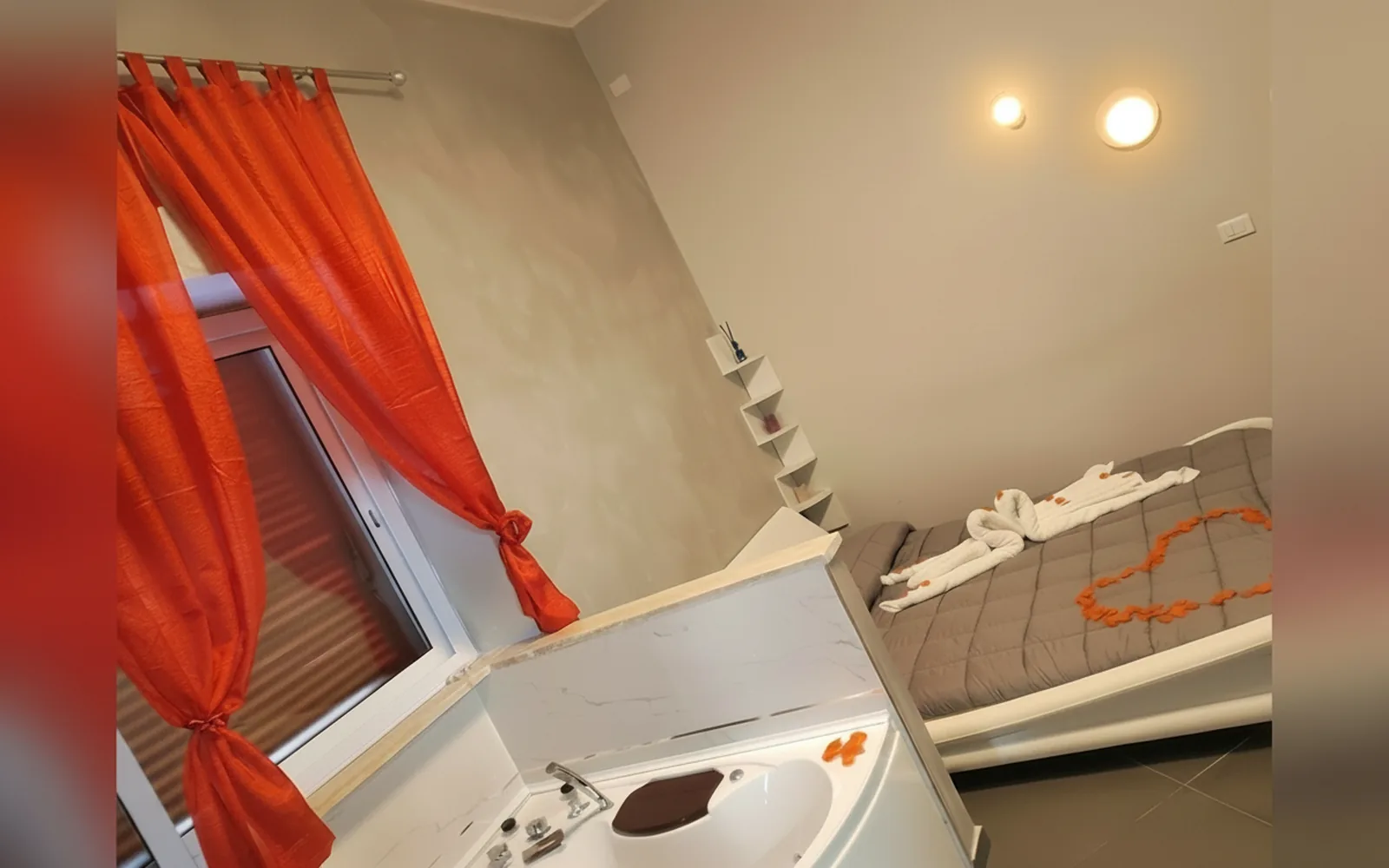 Amos Port-Suite, Civitavecchia (Lazio) — galleria foto 13
