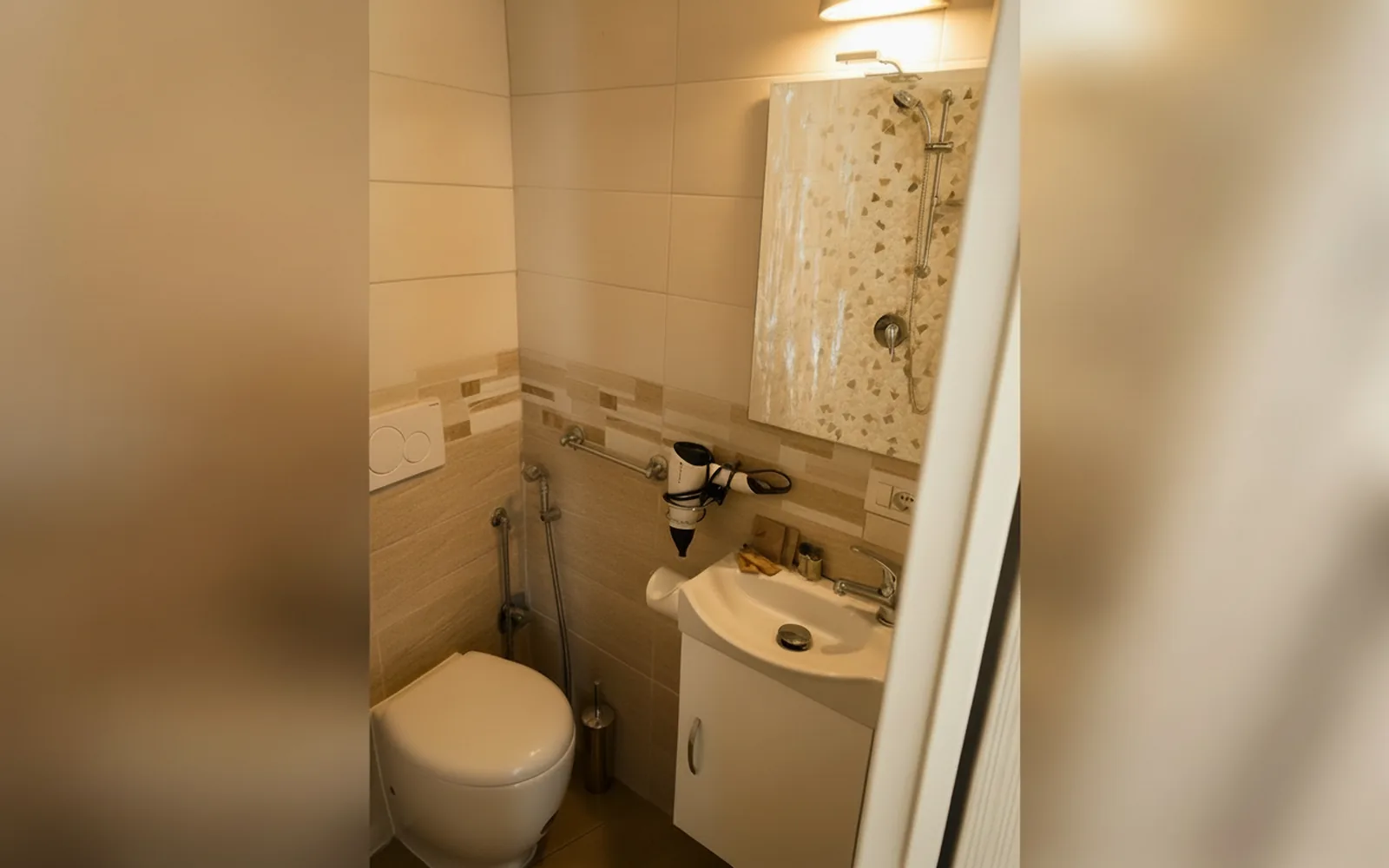 Amos Port-Suite, Civitavecchia (Lazio) — galleria foto 19